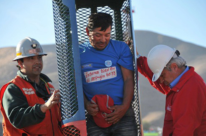 Vào ngày 5/8/2010, một vụ sập hầm nghiêm trọng đã xảy ra ở Copiapo, Chile khiến 33 thợ mỏ bị mắc kẹt ở độ sâu 600m dưới mặt đất.
