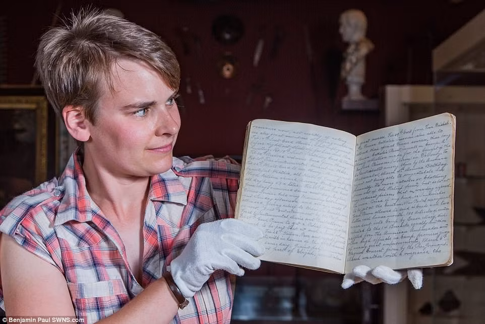 Phải đến năm 1916, ông Stockwell được trả tự do và trở về quê nhà. Ông qua đời ở Anh năm 1927. Khi ấy, ông 62 tuổi. Hiện cuốn nhật ký của ông được trưng bày tại bảo tàng thành phố Leeds. Mời quý độc giả xem video: Tiếp tục truy tìm tội phạm chiến tranh thời phát xít Đức (nguồn: VTC14)