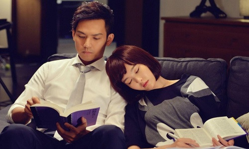 Chia tay rồi nhưng bạn vẫn giữ liên lạc với người ấy (Ảnh minh họa)