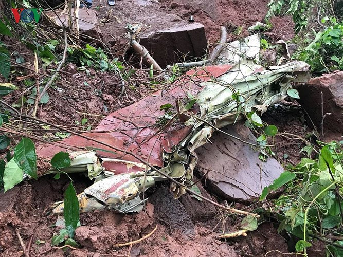 Đến ngày 26/7, trong lúc bay huấn luyện, cường kích Su-22 số hiệu 8551 của Trung đoàn Không quân 921, Sư đoàn 371, Quân chủng Phòng không Không quân rơi ở Nghệ An khiến 2 phi công hy sinh.