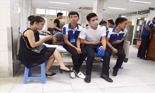 29 hoc vien ngo doc thuc pham: Cong ty TNHH New Sky “dinh” nhieu sai pham