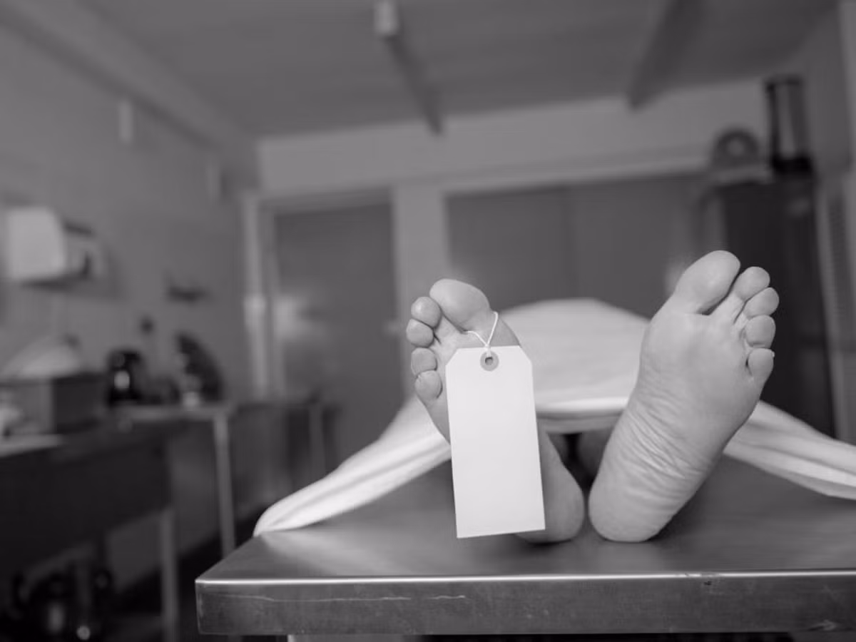 Khi thi thể của tù nhân Montoya được gửi tới Viện Y học Pháp lý Oviedo, nhân viên tại đây đã nghe thấy âm thanh phát ra từ thi thể và nhận ra người này vẫn còn thở.