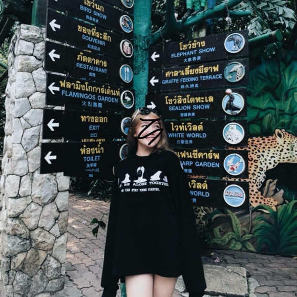 ... và cuộc sống sang chảnh nhiều người mơ ước.