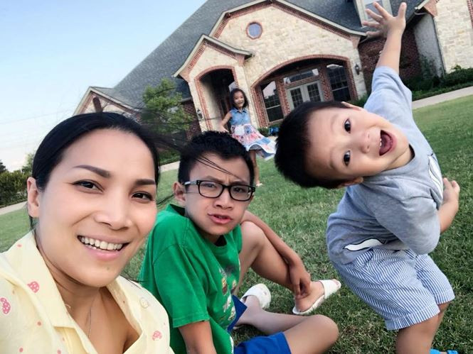 Cô tiết lộ đã mua lại căn hộ này ở thành phố Dallas, Texas, Mỹ.