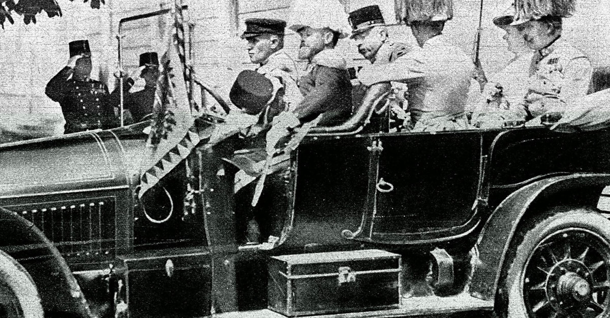 Một sự trùng hợp đến khó tin là nhiều người chủ từng sử dụng chiếc xe mà Thái tử Ferdinand ngồi khi bị ám sát đều gặp những điều không may mắn.