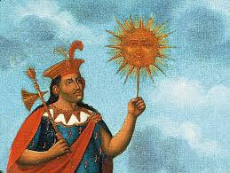 Manco Capac tuyên bố bản thân là con trai thần Mặt trời. Ông được miêu tả là một nhà lãnh đạo, nhà cầm quân xuất sắc.