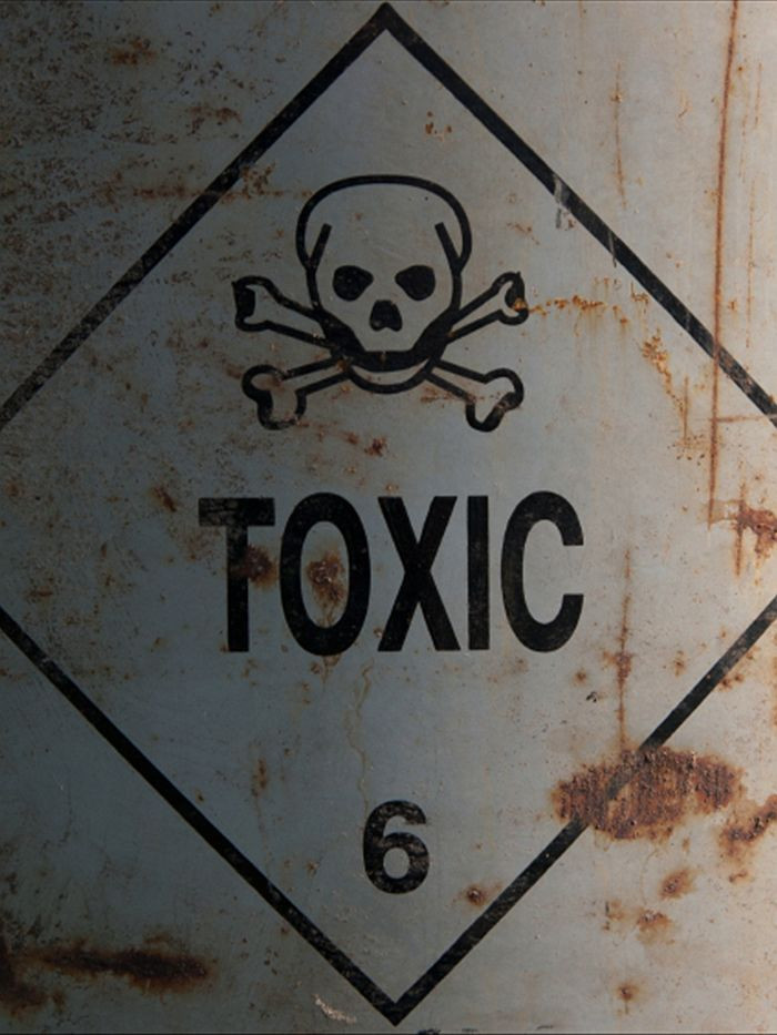 Giới chức Anh che giấu thông tin nguyên nhân tử vong thực sự của quân nhân này. Phải đến năm 2004, gia đình Maddison mới thành công khi đề nghị mở một cuộc điều tra mới. Cuối cùng, nguyên nhân cái chết của Maddison được làm sáng tỏ.