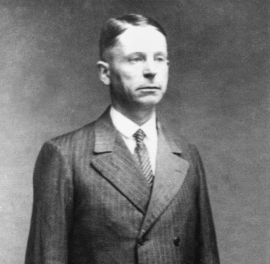 Cụ thể, khi bị cảnh sát bắt, sát nhân Peter Kürten khai nhận đã gây ra 70 tội ác bao gồm những vụ hãm hiếp, giết người. Nạn nhân đều là phụ nữ, trong đó có cả trẻ em gái 4 tuổi.