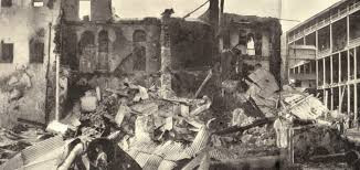 Tuy nhiên, chính quyền Zanzibar đã từ chối điều này khiến nổ ra cuộc chiến với hải quân Hoàng gia Anh. Cuộc chiến kết phúc sau 38 phút với chiến thắng thuộc về Anh. Trong cuộc chiến ngắn ngủi ấy, gần 500 người của Zanzibar thương vong và du thuyền hoàng gia bị trúng đạn. Về phía Anh, chỉ một thủy thủ bị thương.