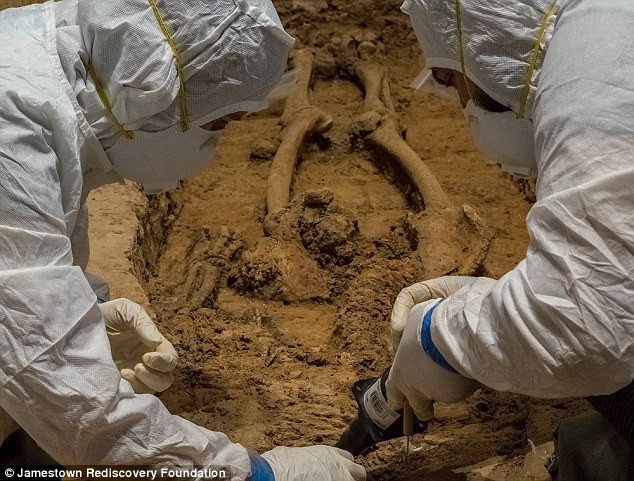 Tuy nhiên, các chuyên gia cho biết họ có thể tìm thấy hài cốt của Thống đốc đầu tiên của Virginia - George Yeardley. Ông là một trong những chính trị gia đầu tiên sở hữu nô lệ ở Mỹ.