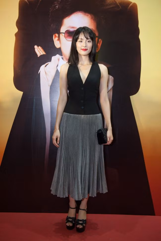 Không những vậy, cô cũng rất hạn chế đi dự sự kiện hay trả lời phỏng vấn truyền thông.