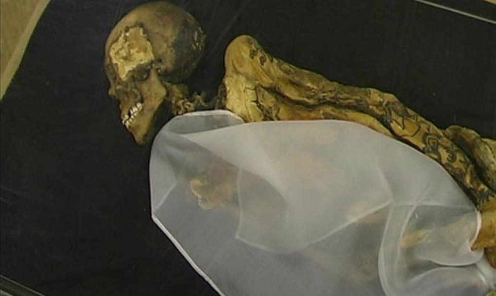 Một lời nguyền xác ướp khác gây xôn xao dư luận là những cái chết bí ẩn liên quan đến xác ướp "Công chúa Altai" hơn 2.500 tuổi. Lời nguyền này bắt đầu khi người ta phát hiện ngôi mộ cổ tại cao nguyên Ukok ở phía nam nước cộng hòa Altai ngày 31/7/1993.