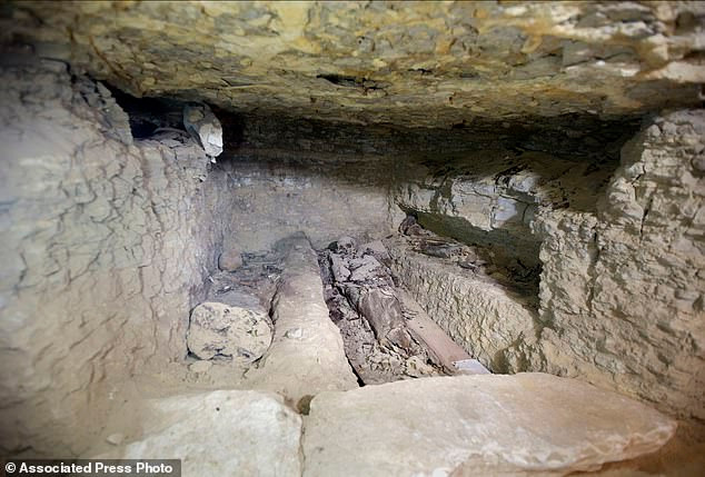 Các nhà khảo cổ học tin rằng, phát hiện quan trọng này có thể giúp các chuyên gia hiểu rõ hơn về loại dầu được sử dụng trong quy trình ướp xác phức tạp của người Ai Cập cổ đại trong triều đại thứ 26.