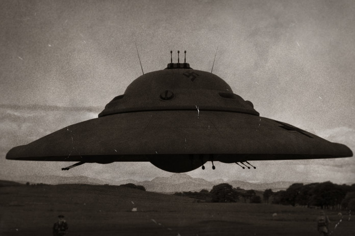 Sau khi nắm được thông tin, Hitler ra lệnh cho cấp dưới tập hợp các chuyên gia hàng đầu trong lĩnh vực này để nghiên cứu UFO của người ngoài hành tinh.