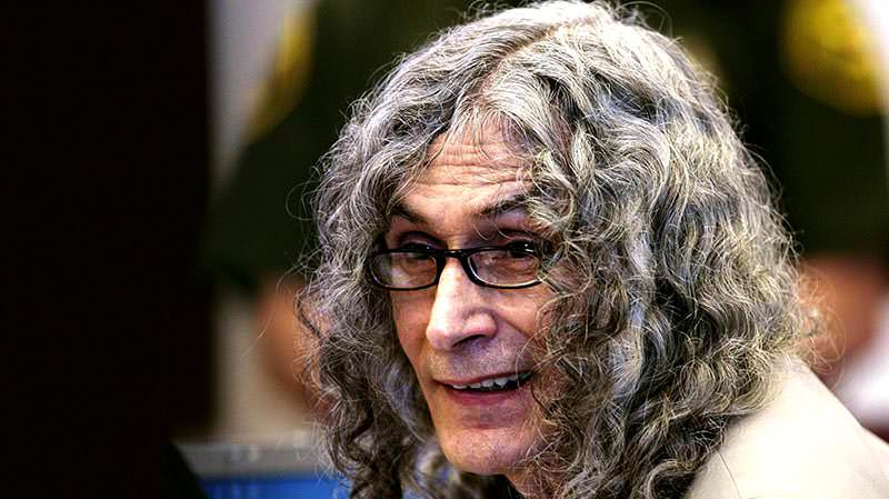Rodney Alcala là một trong những sát nhân khét tiếng có IQ của thiên tài. Chỉ số IQ của Alcala là khoảng 160.