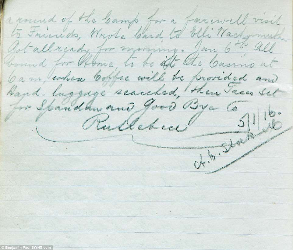 Một trong những ký ức khó quên của ông Stockwell là việc chứng kiến một số tù nhân tự sát vì cuộc sống khắc nghiệt khi bị giam cầm.