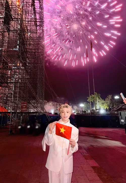 Đức Phúc đóng góp 500 triệu từ thiện sau đại lễ 30/4 Duc Phuc dong gop 500 trieu tu thien sau dai le 30/4