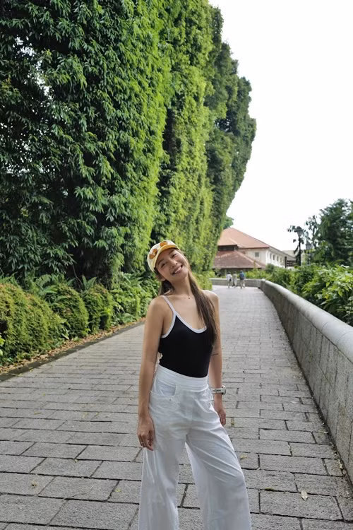 Gần đây, Khả Ngân thường xuyên đi du lịch nước ngoài. Ảnh: FB Khả Ngân.