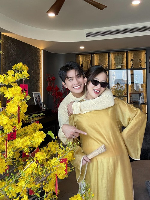 Vợ chồng Gin Tuấn Kiệt sống trong một căn hộ cao cấp trong 2 năm qua.