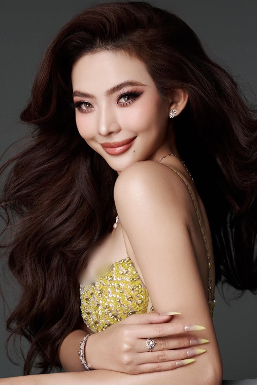 Sau Miss Universe Vietnam 2024, Triều Tiên tích cực làm người mẫu. Ảnh: FB Đinh Thị Triều Tiên.