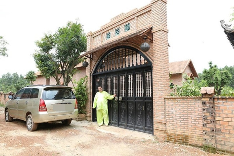 Hoàng Mập đang sở hữu sở hữu biệt phủ 1.600 m2 ở Đồng Nai. Ảnh: Dân Việt.