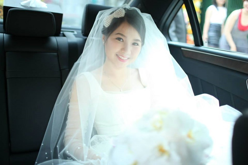 Ngô Quỳnh Anh đẹp rạng ngời trong ngày cưới cách đây 11 năm.