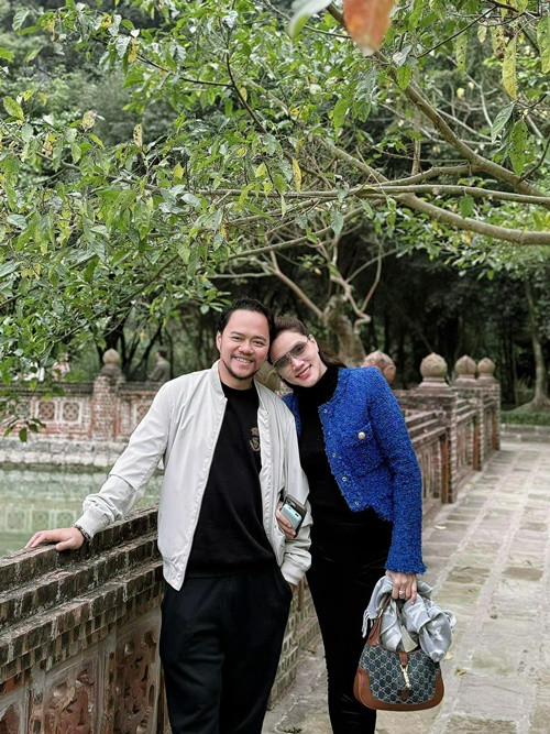 Trang Nhung tâm sự, cô được mẹ chồng hết mực yêu thương. Ảnh: FB Trang Nhung.