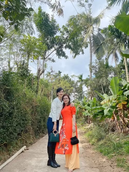 Mẹ của Ý Nhi làm nội trợ. Ảnh: Saostar.