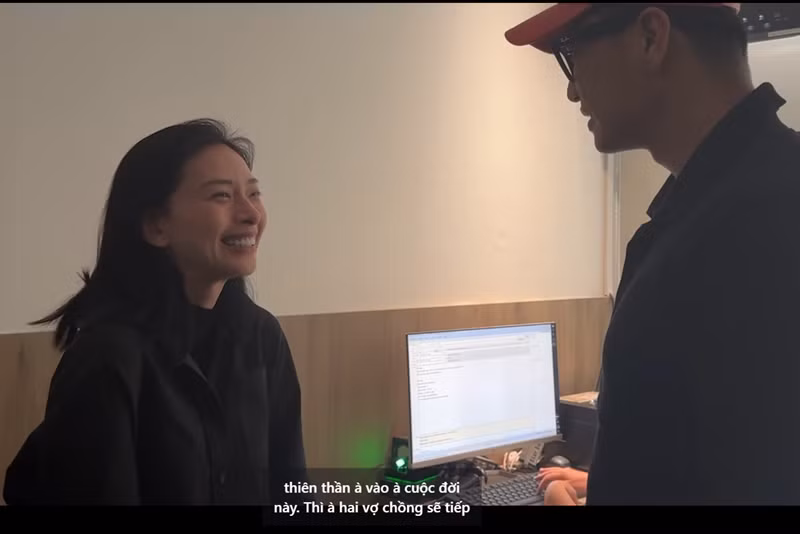 "Đả nữ" còn bày tỏ: "Thành công trong một mối quan hệ, không chỉ là những điểm sáng bên nhau, mà cả những lúc cùng nhau bước qua bóng tối. Chúng ta hãy cùng nhau tiếp tục trao yêu thương để những ngày tiếp theo là nắng ấm".