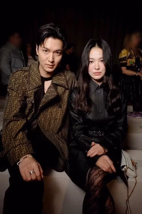 Tin đồn hẹn hò giữa hai diễn viên Hàn Quốc nổi tiếng chỉ dừng lại ở mức nghi vấn. Ảnh: Saostar.