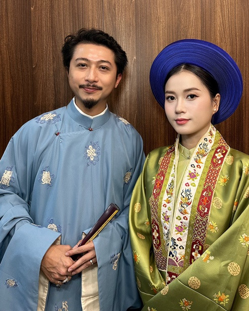 Vợ chồng Lâm Vỹ Dạ - Hứa Minh Đạt cùng tham gia sự kiện. Ảnh: FB Lâm Vỹ Dạ.