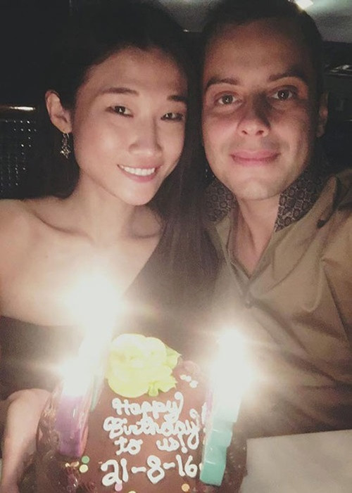 Kha Mỹ Vân vài lần chia sẻ về hôn nhân. Cô từng khen chồng rất vui tính, chân thành và luôn quan tâm đến cô từ những điều nhỏ nhất. Ảnh: FB Kha Mỹ Vân.