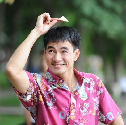 NSƯT Xuân Bắc vừa được bổ nhiệm vào vị trí Phó giám đốc Nhà hát Kịch Việt Nam. Trước khi nhận nhiệm vụ mới, nam diễn viên là trưởng đoàn biểu diễn I của "anh cả đỏ làng kịch nghệ". Ông Nguyễn Thế Vinh - Giám đốc Nhà hát Kịch Việt Nam cho biết: "Xuân Bắc chính thức nhận nhiệm vụ từ ngày 1/9, đây là đề nghị của Nhà hát và được Bộ Văn hóa, Thể thao và Du lịch chấp thuận".