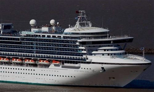 5. Vào tháng 2/2012, hơn 200 hành khách trên hai tàu du lịch Crown Princess và Ruby Princess bị ngộ độc thực phẩm.