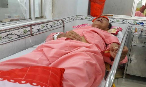 Gia dinh con dau danh cha chong chan thuong so nao