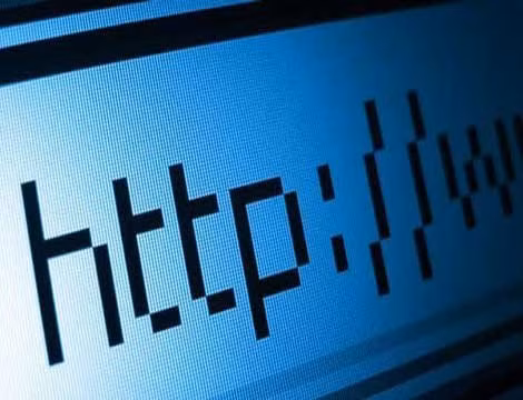 Ngoài lời tiên tri về cái chết của bản thân, Mark Twain còn tiên đoán về mạng Internet. Trong tác phẩm khoa học viễn tưởng “Từ London Times của năm 1904”, nhà văn Mark Twain miêu tả về một mạng viễn thông như mạng Internet mà chúng ta sử dụng ngày nay. Mark Twain mô tả: “Một chiếc điện thoại không giới hạn tiên tiến mới được giới thiệu. Mọi việc đều được hiển thị cho mọi người, để mọi người cùng bình luận”.