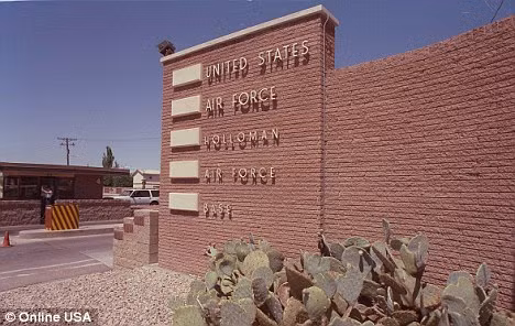 Ly ky chuyen Tong thong My gap nguoi ngoai hanh tinh-Hinh-2