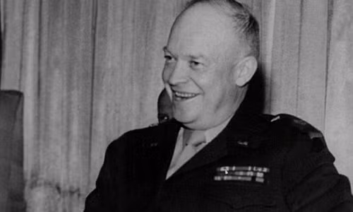 Ly ky chuyen Tong thong My gap nguoi ngoai hanh tinh