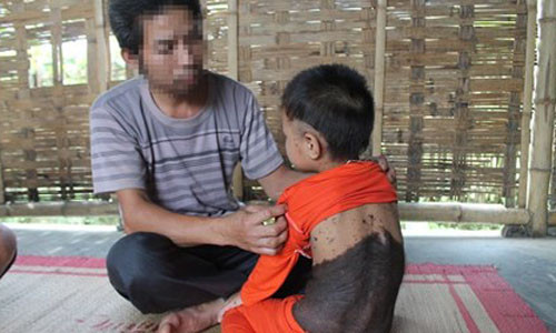 Anh H.V.G bên con gái.