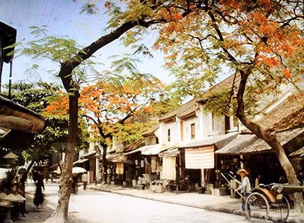 Ngam Ha Noi xua that “la” qua ong kinh nhiep anh gia Phap