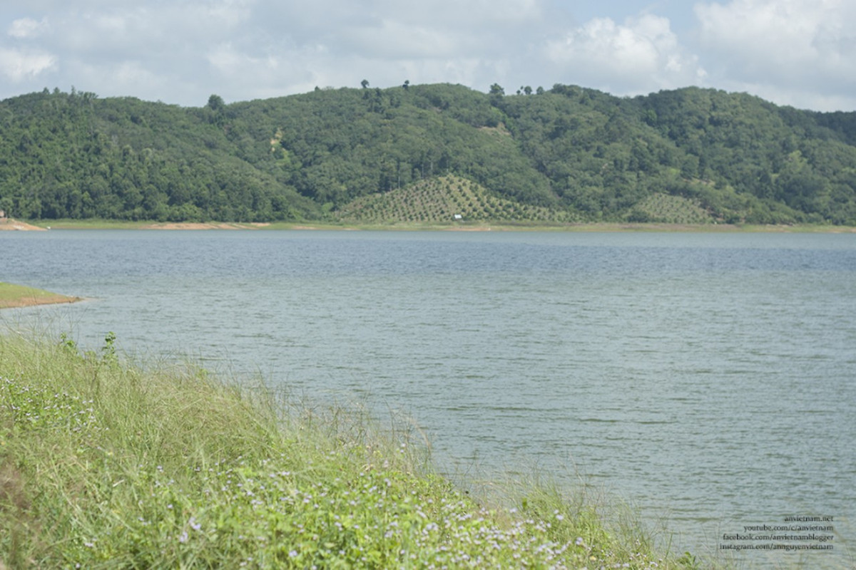 Đồng Nai: Triển khai nhiều biện pháp ứng phó khô hạn - Hình 3 Dong Nai: Trien khai nhieu bien phap ung pho kho han-Hinh-3