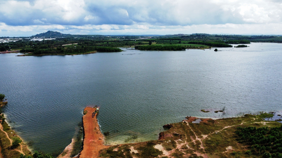 Đồng Nai: Triển khai nhiều biện pháp ứng phó khô hạn - Hình 2 Dong Nai: Trien khai nhieu bien phap ung pho kho han-Hinh-2