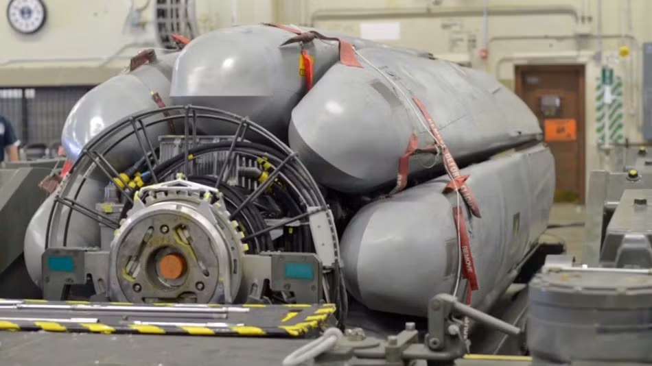 Trong ảnh là kiểu giá phóng quay như “súng lục ổ xoay” của máy bay ném bom B-52 và các máy bay ném bom chiến lược khác của Mỹ.