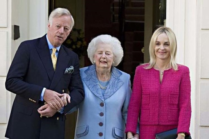 Khoảnh khắc trước khi qua đời của nữ Thủ tướng đầu tiên - bà Margaret Thatcher. Bà Margaret Thatcher là Thủ tướng của Vương quốc Anh từ năm 1979 đến 1990.