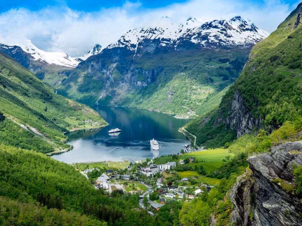 Geiranger Fjord, Møre og Romsdal County, Na uy. (ảnh: Insider).