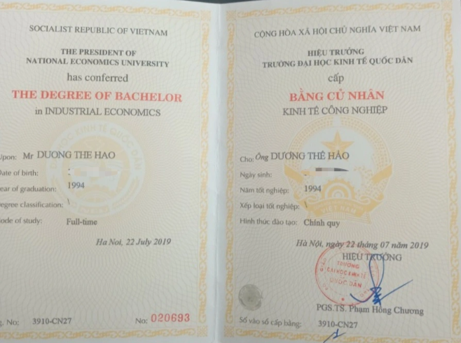 Nguoi bi truong giu bang tot nghiep 30 nam yeu cau boi thuong gi?-Hinh-2