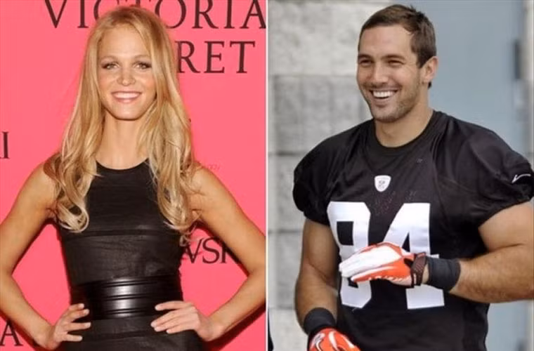 Jordan Cameron cao 1m95 và Erin Heatherton cao 1m80. Người mẫu Victoria’s Secret và cầu thủ bóng đá từng hẹn hò từ vài năm trước nhưng hiện hai người đã chia tay.