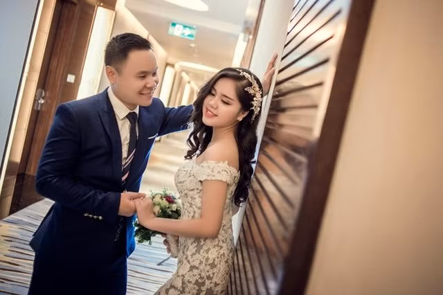 Hiện, Hồng Nhung công tác tại đội Cảnh sát giao thông số 3 (PC67).