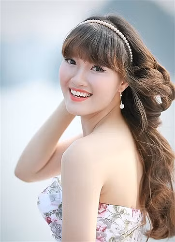 Thí sinh Tạ Khánh Ly.