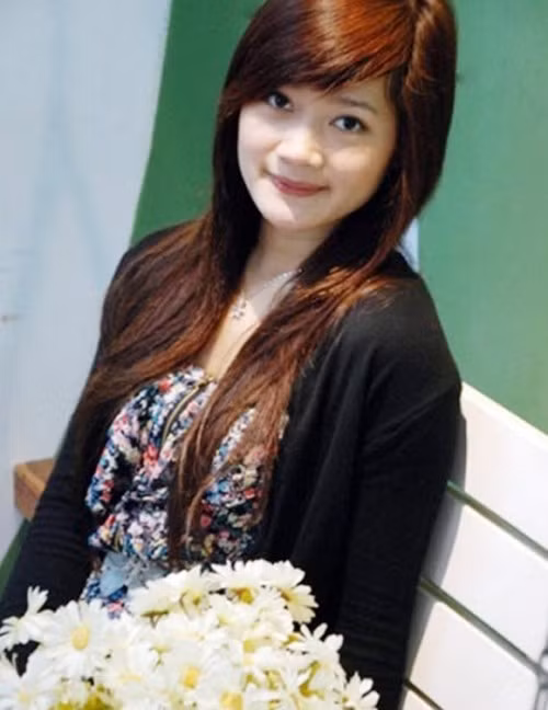 Tại Asiad 16, Bích Phương đã mang về chiếc HCV duy nhất cho thể thao Việt Nam ở môn karatedo. Cô gái sinh năm 1992 đã tạo ra kỳ tích khi đánh bại đối thủ nặng ký Kobayashi người Nhật Bản ở trận chung kết để bước lên bục cao nhất.